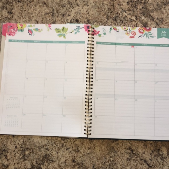 2019-2020 Day Designer Weekly and Monthly Planner - Picture 2 of 3